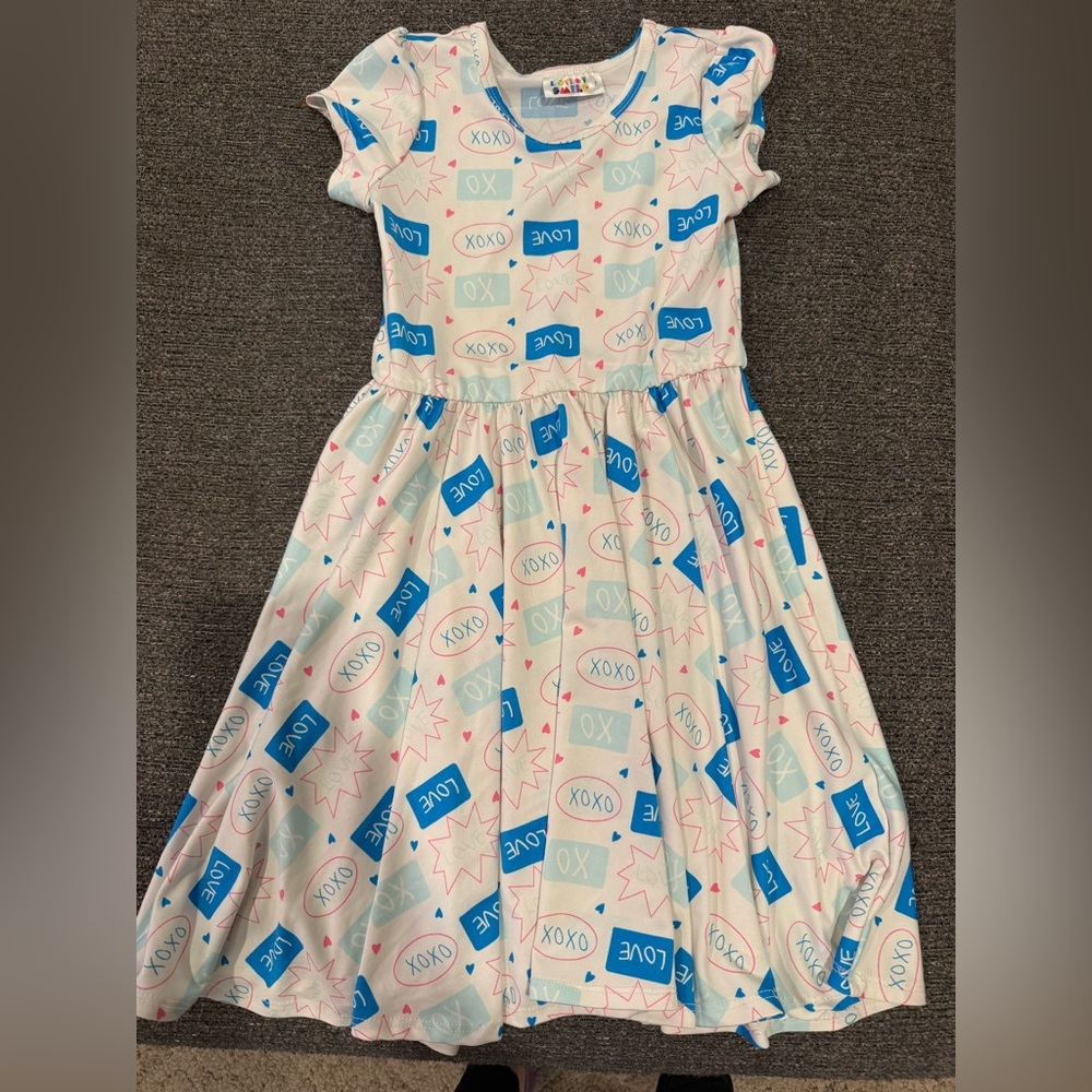 Dot dot smile dress